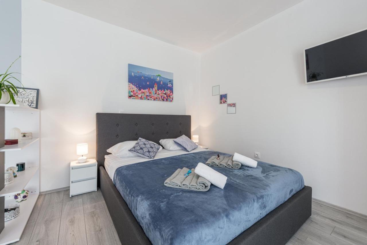 Apartment Joyful Place دوبروفينك المظهر الخارجي الصورة