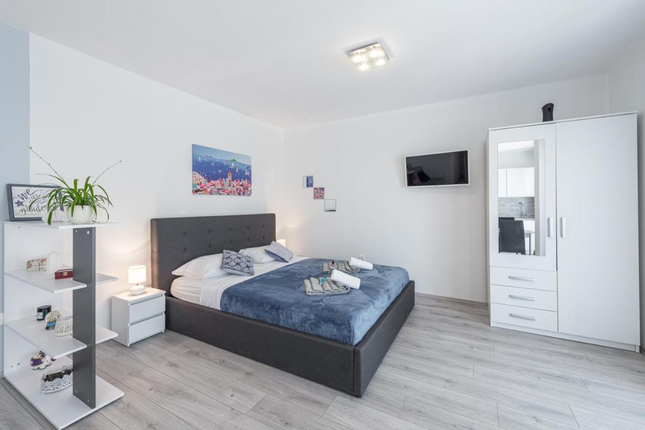 Apartment Joyful Place دوبروفينك المظهر الخارجي الصورة
